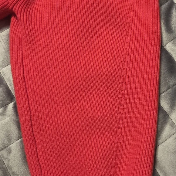 M Universal Standard V-Neck Cardigan In VIBRANT Orange - Picture 7 of 7